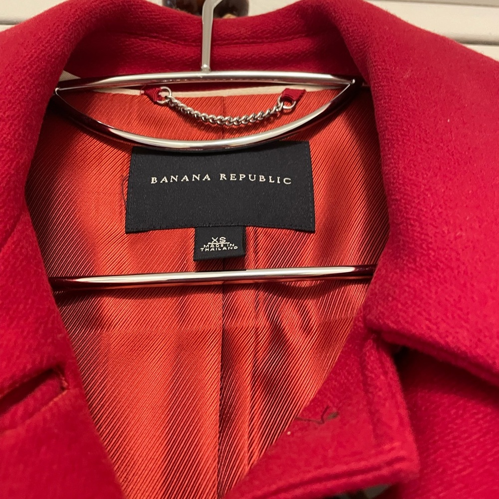 Banana Republic red wool/nylon coat XS approx 35” length. 4 buttons 2 pockets
